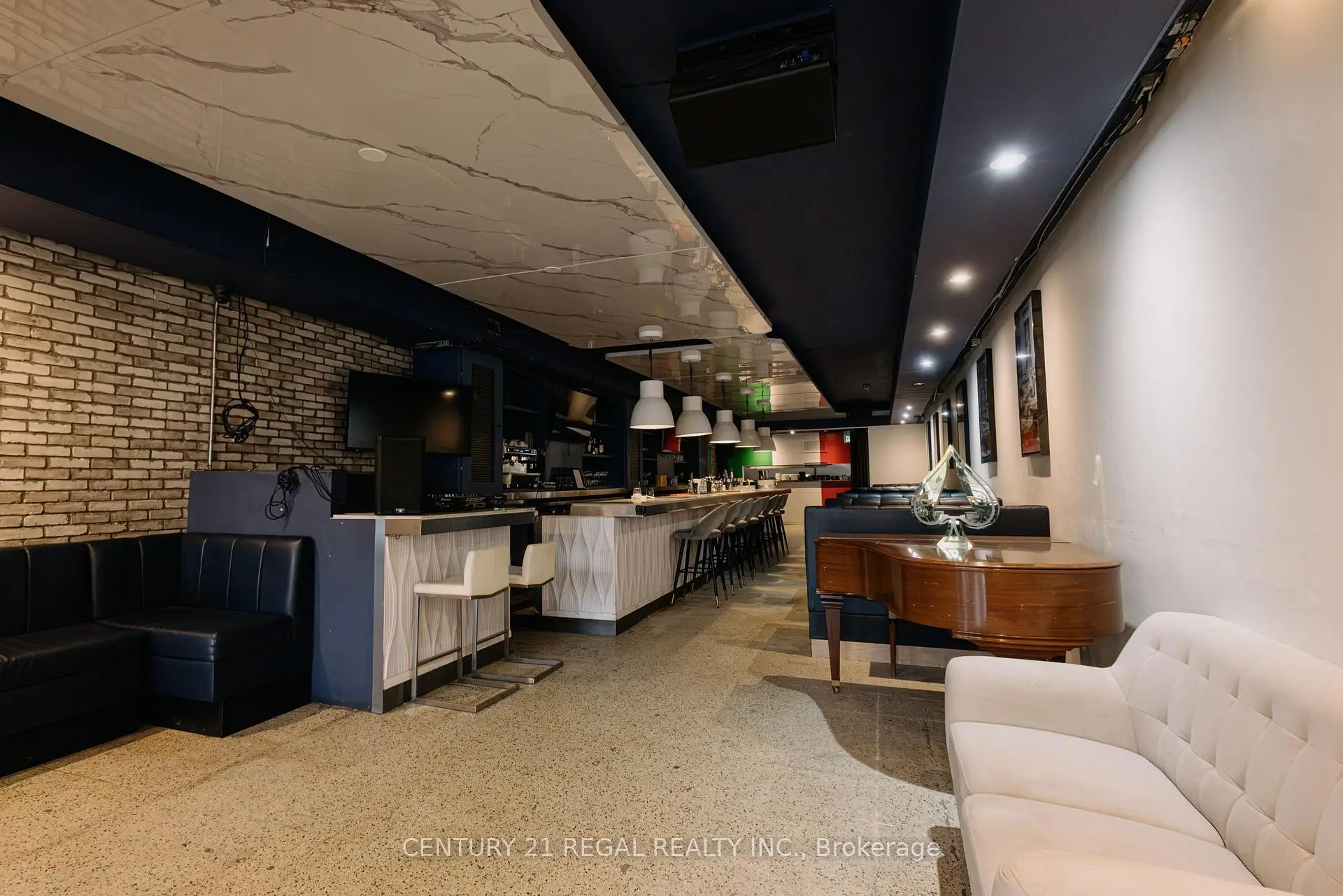 Commercial for lease