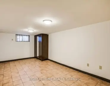 1738 Bayview Aven