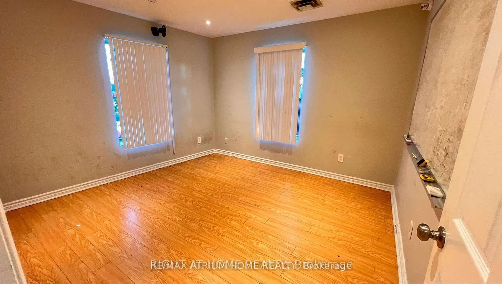 Commercial for lease