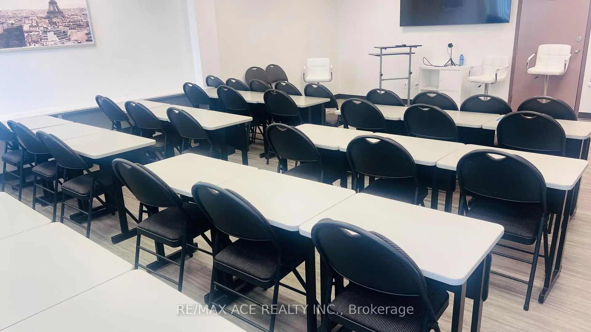 Commercial for lease