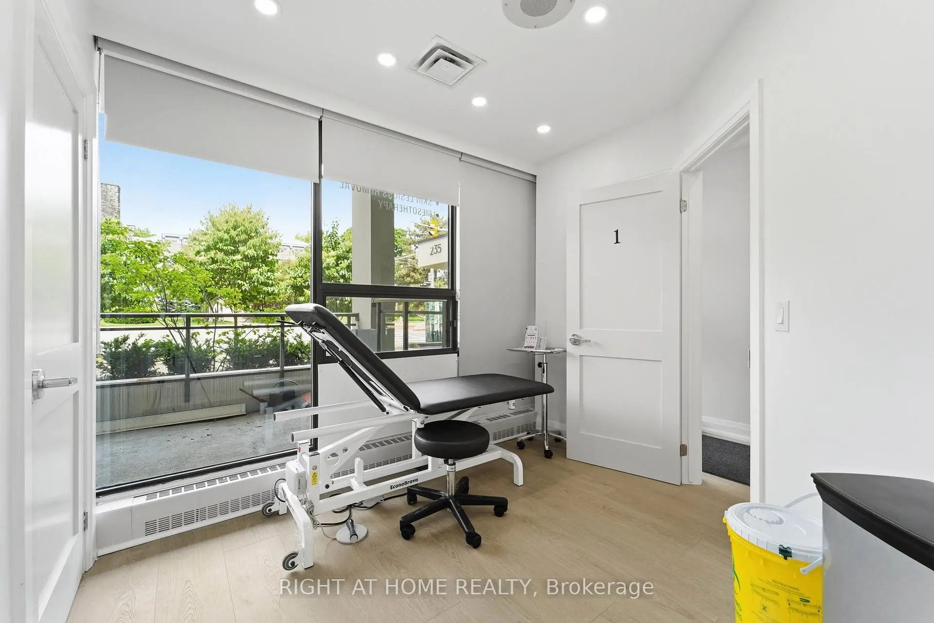 Commercial for lease