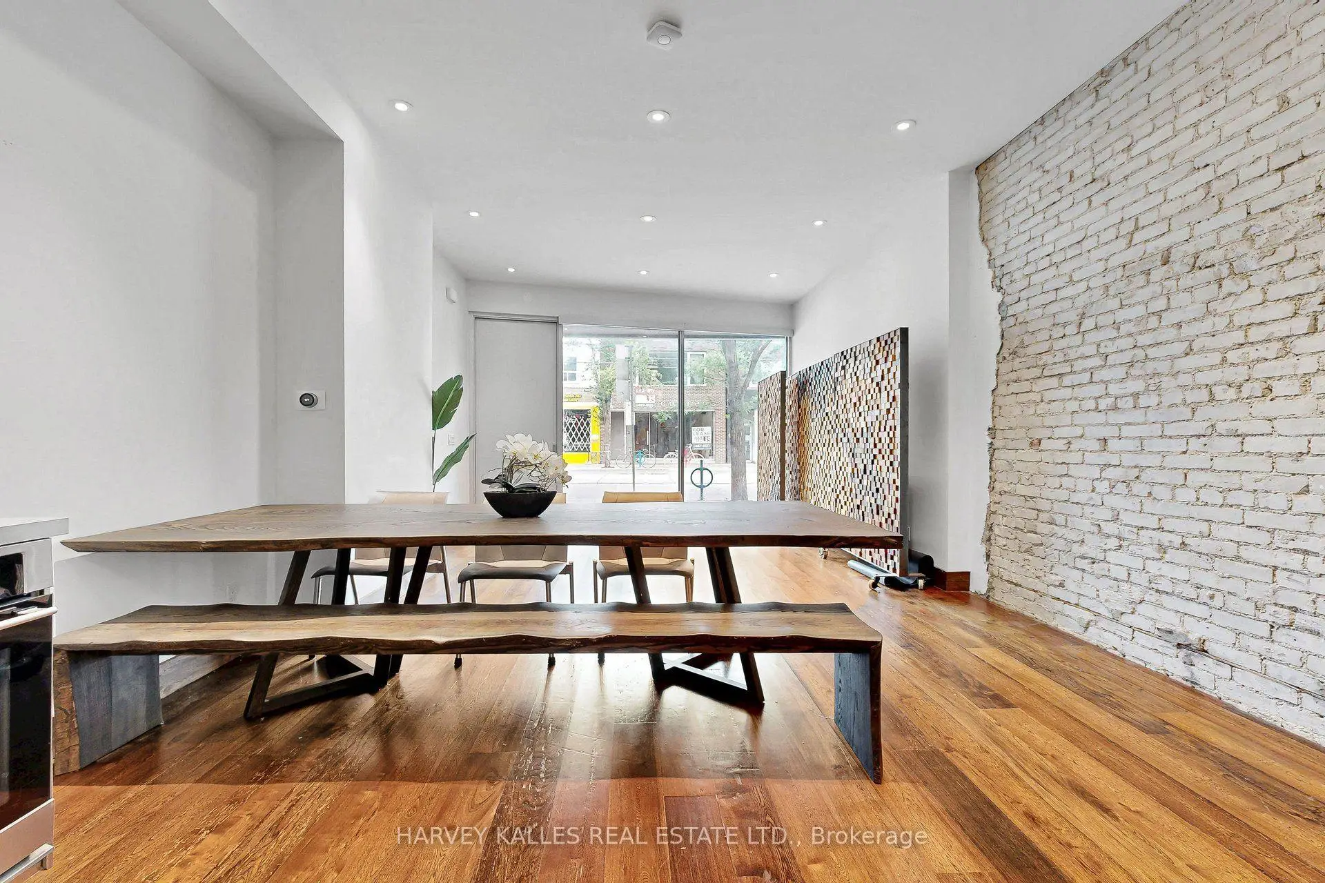 Commercial for lease