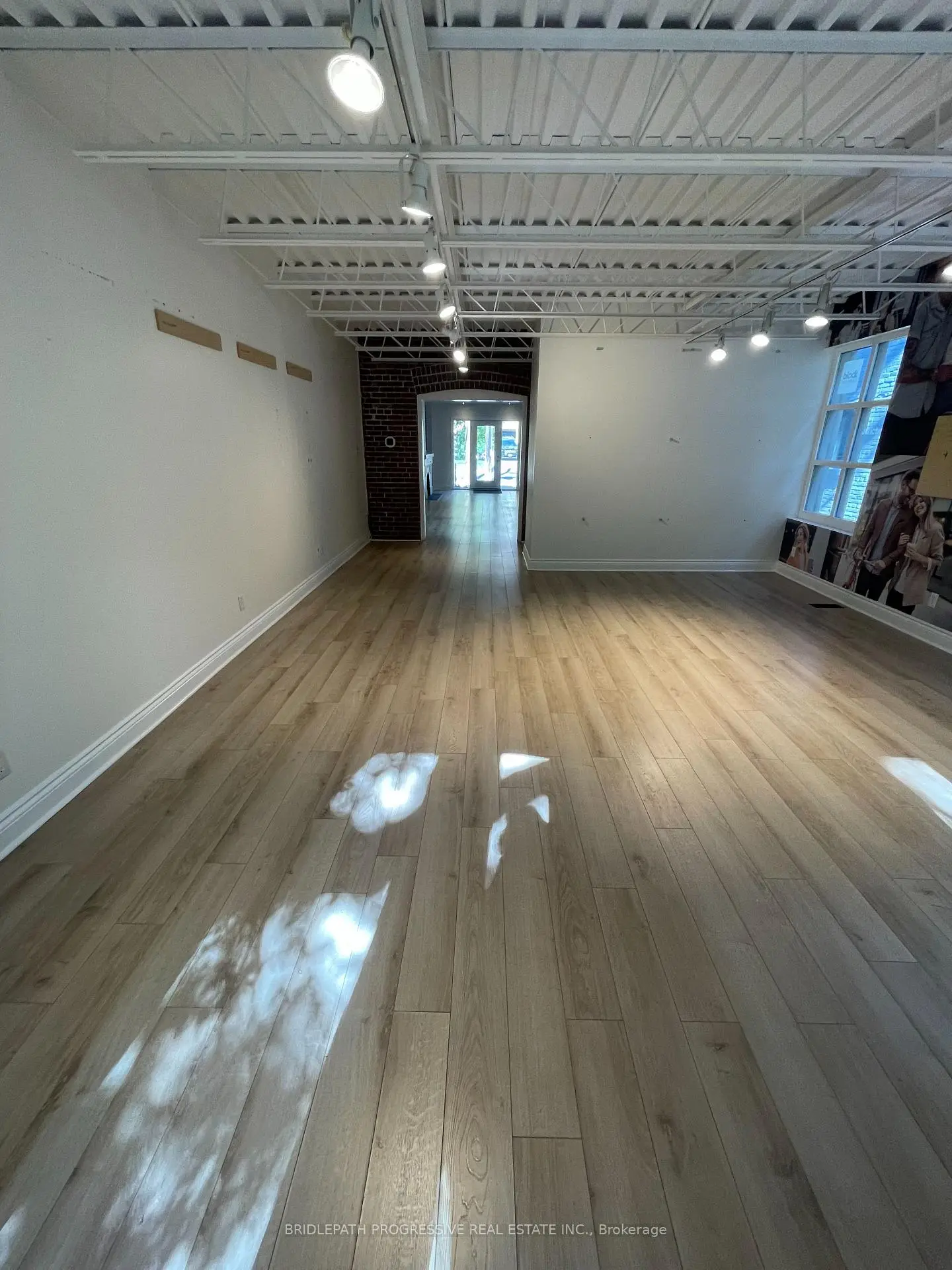 Commercial for lease