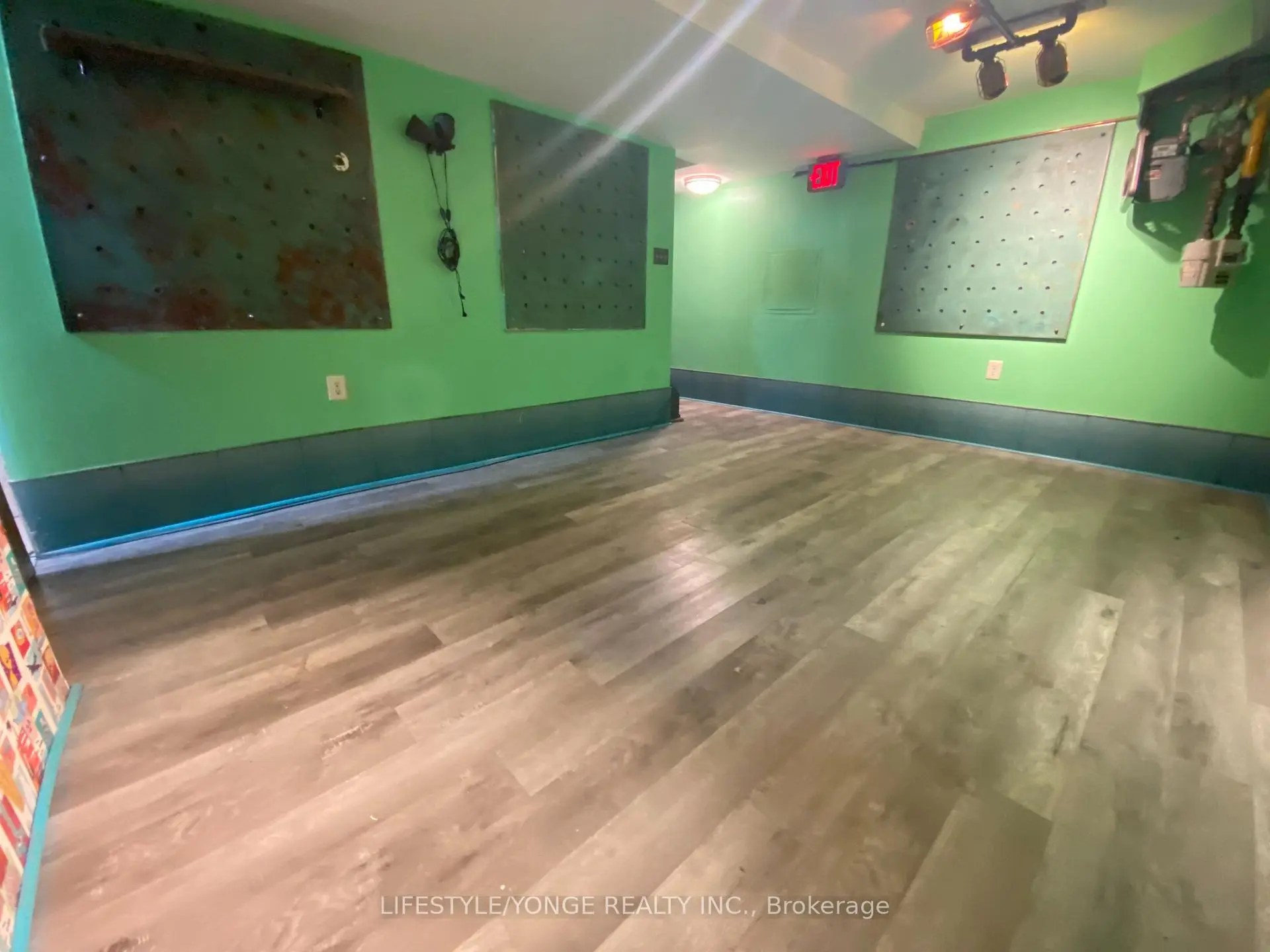 Commercial for lease