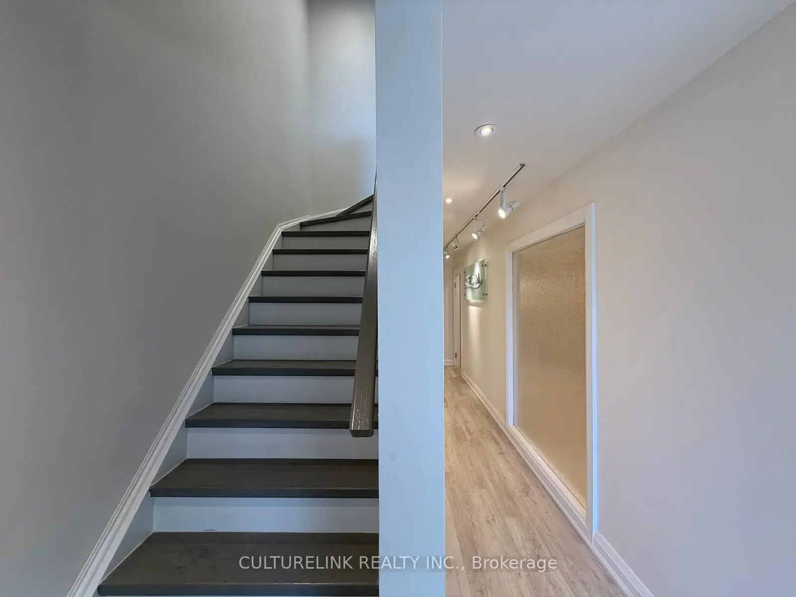 Commercial for lease