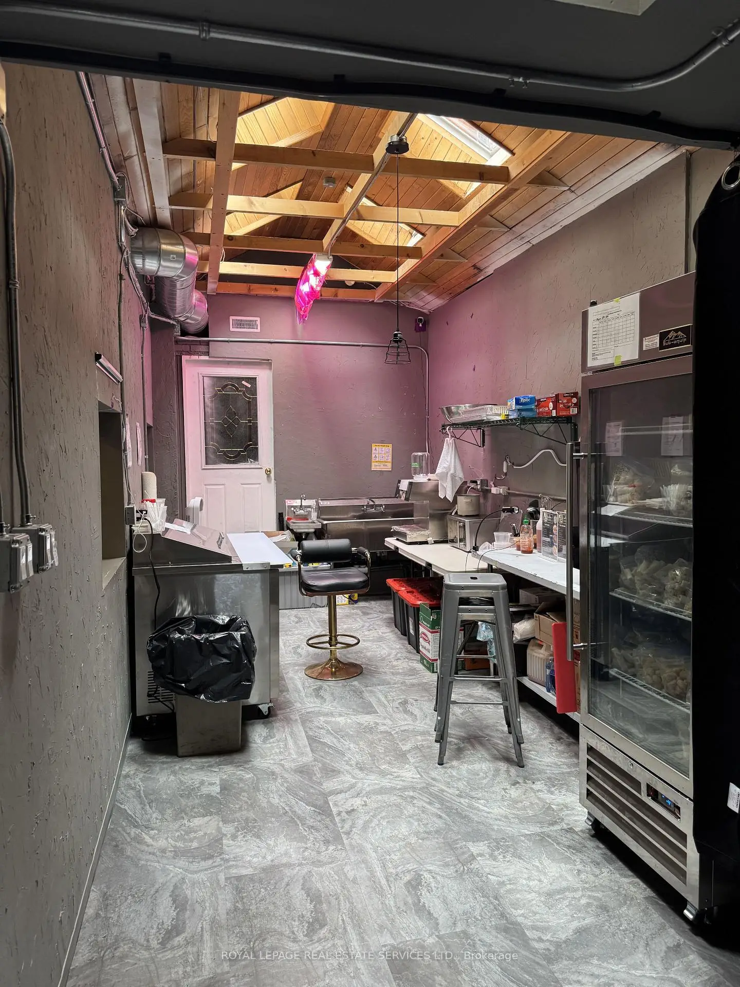 Commercial for lease