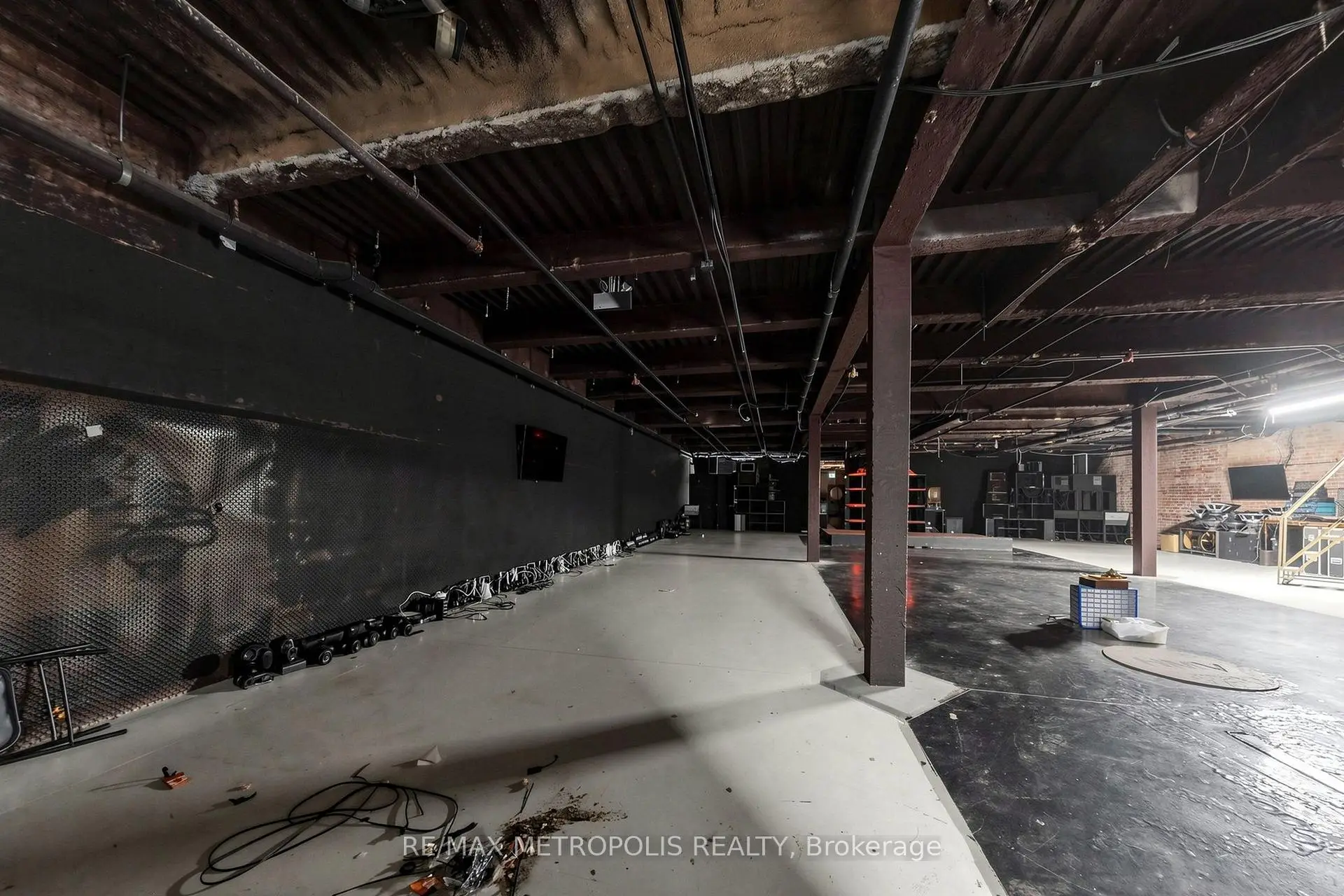 Commercial for lease