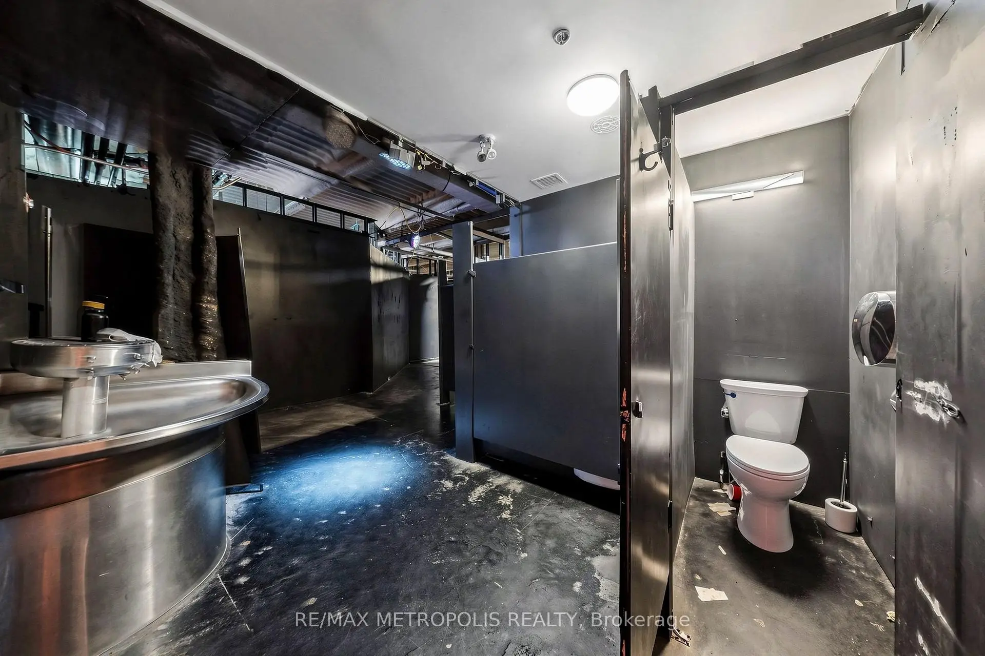 Commercial for lease