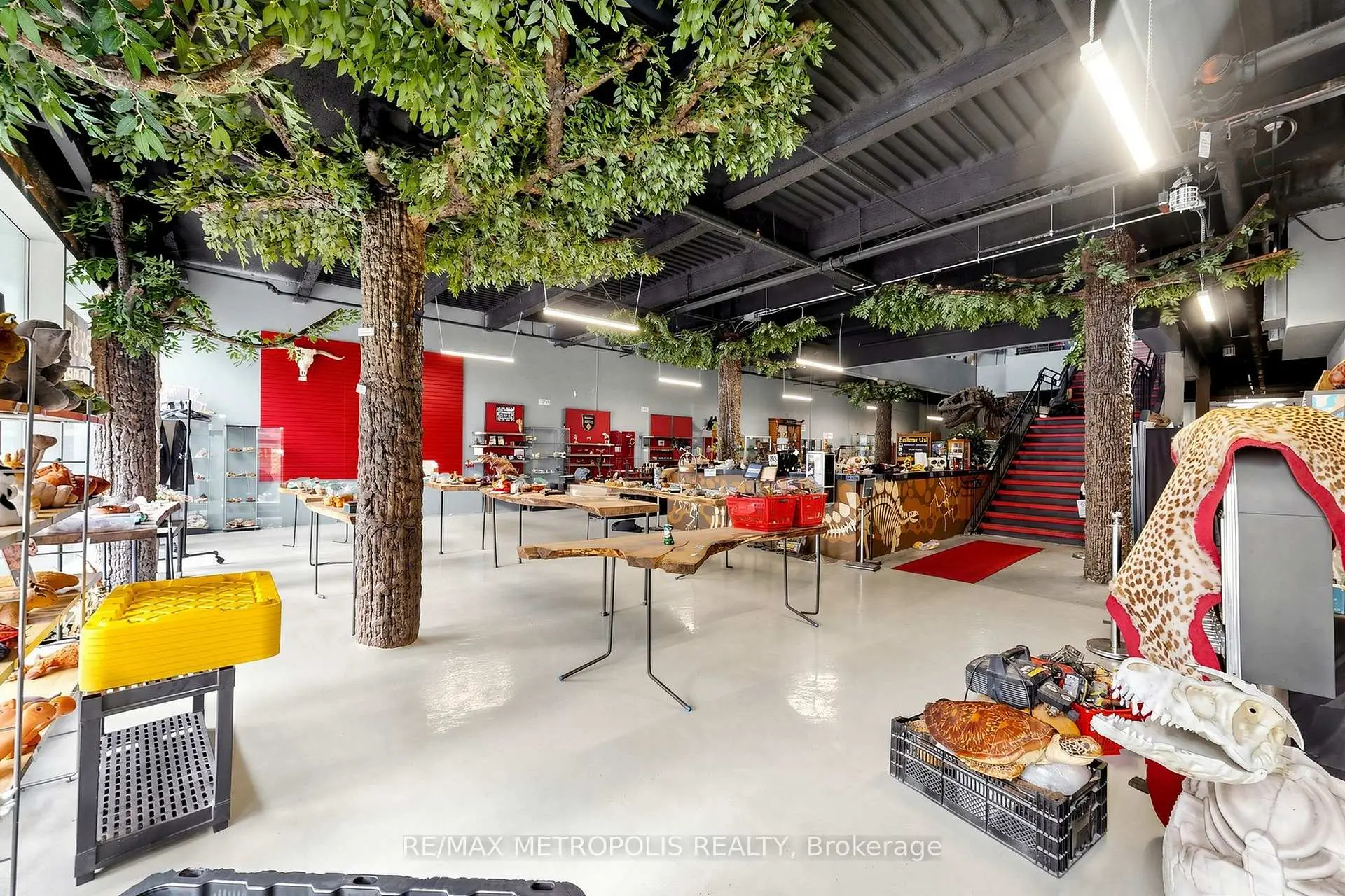 Commercial for lease