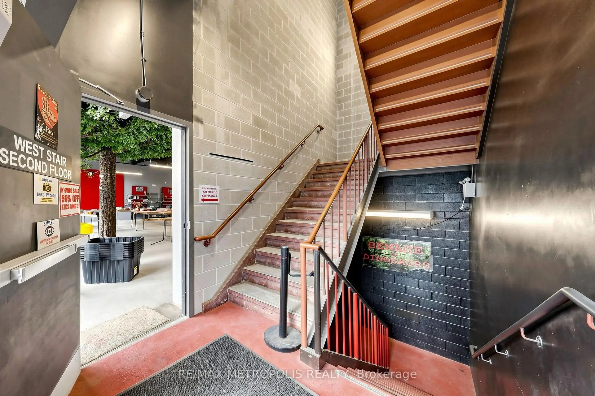 Commercial for lease