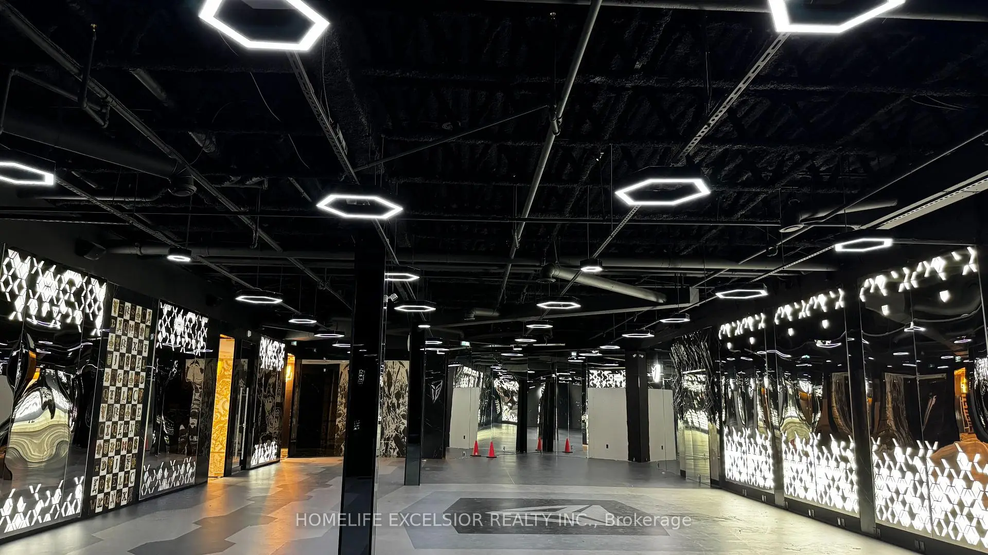 Commercial for lease