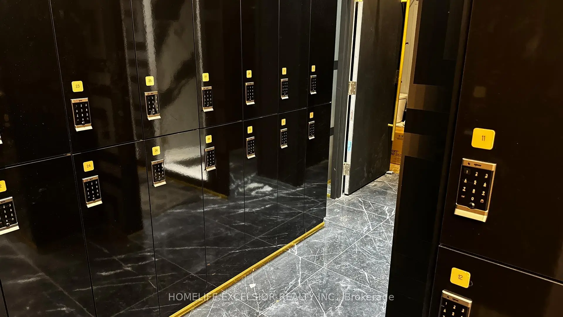 Commercial for lease
