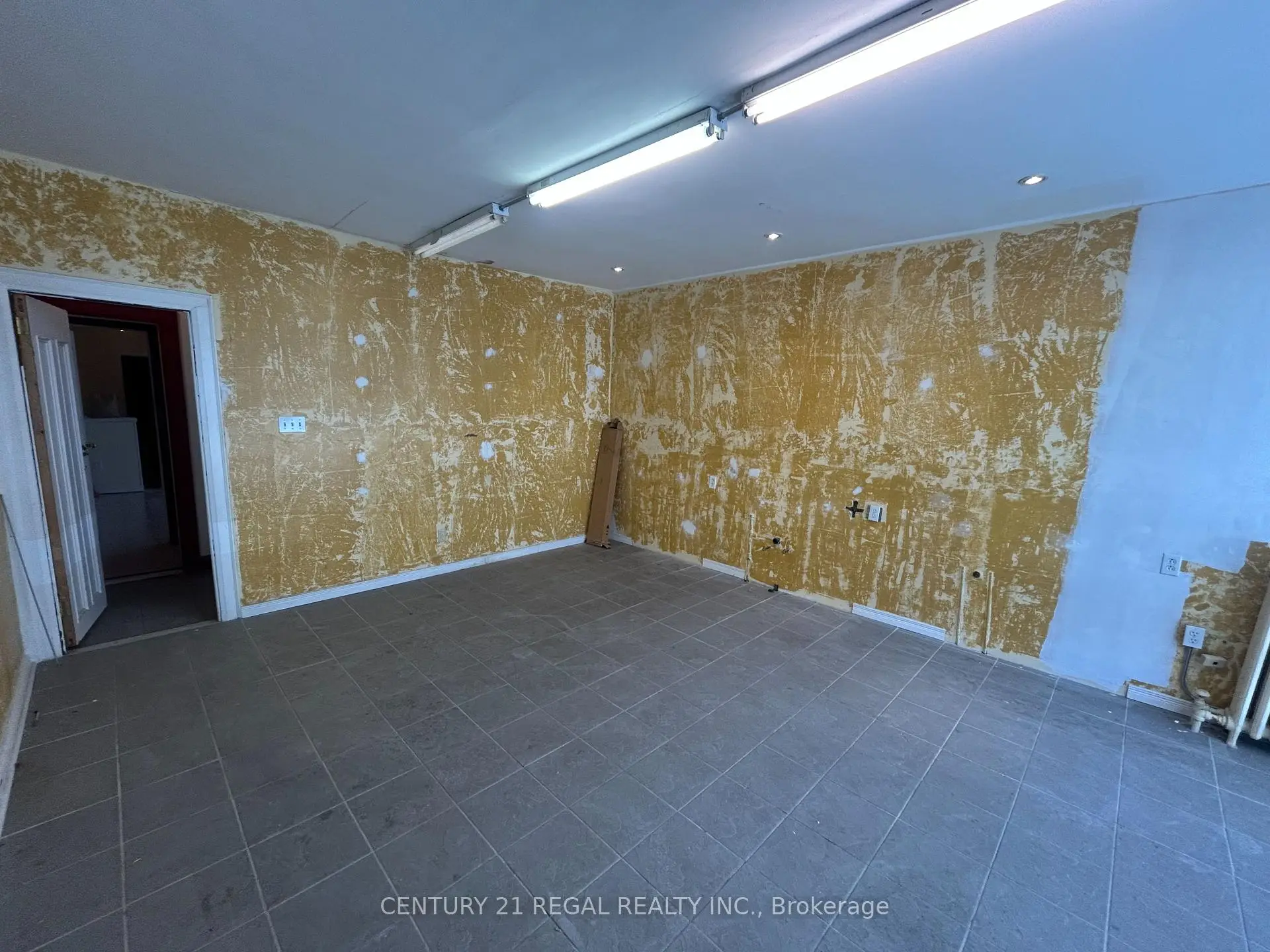 Commercial for lease