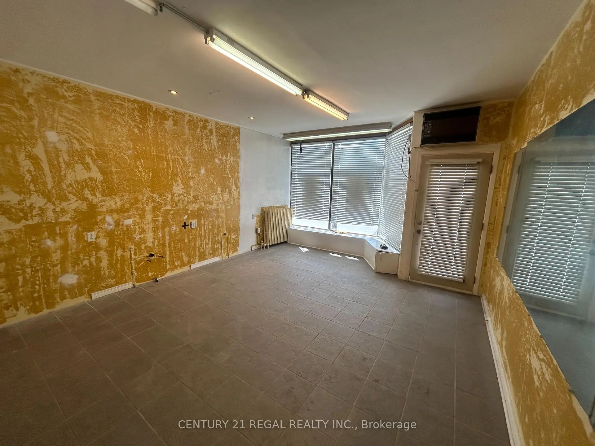 Commercial for lease