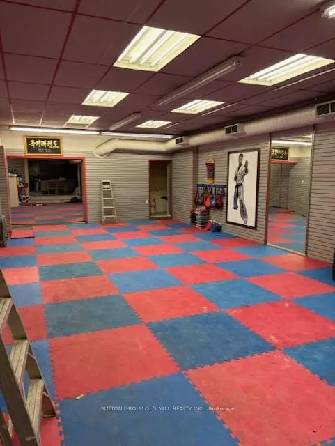 Commercial for lease