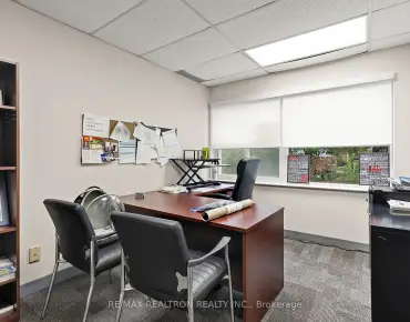 182 Sheppard Aven