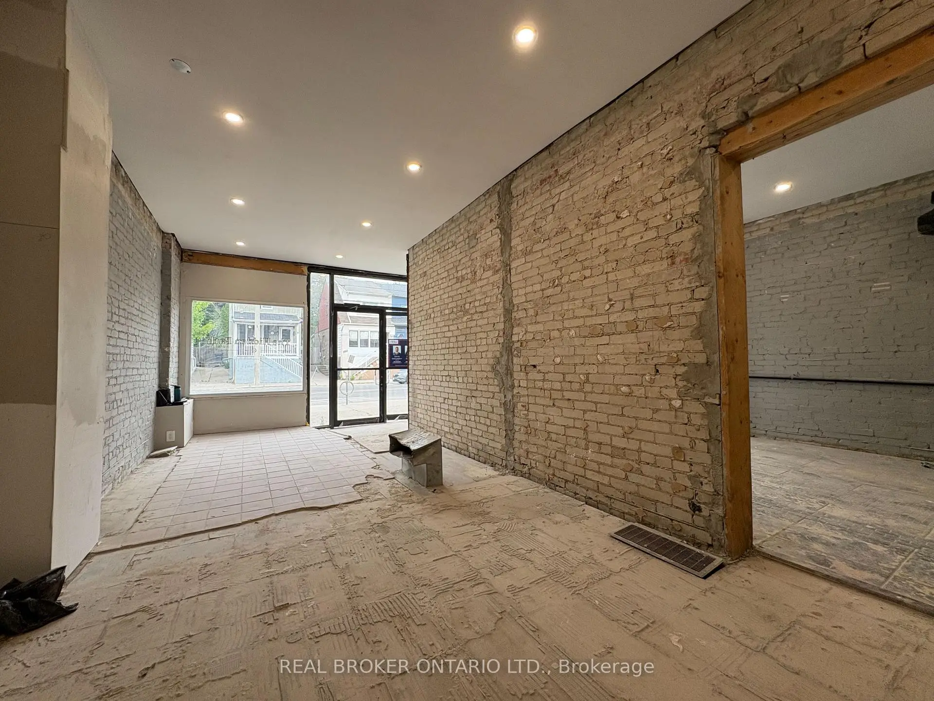 Commercial for lease