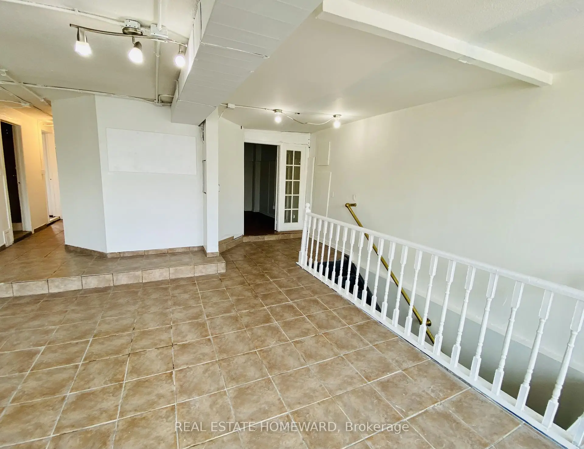 Commercial for lease