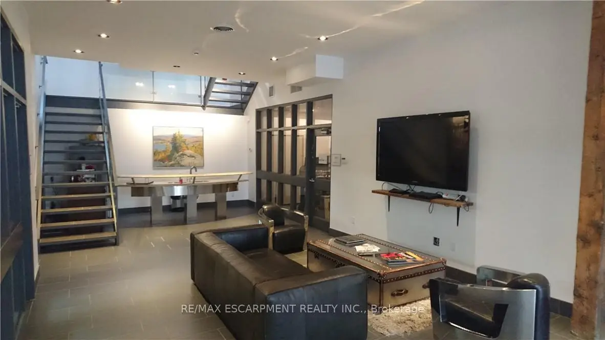 Commercial for lease