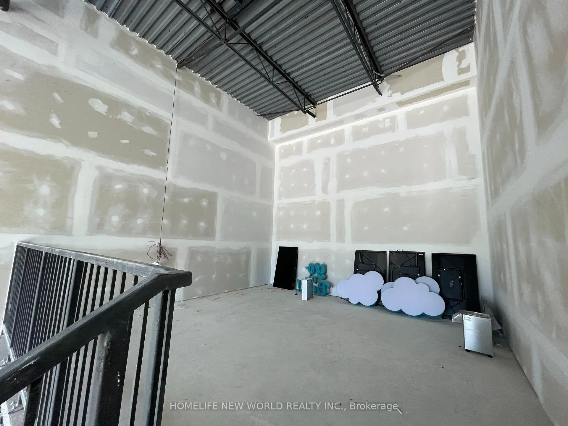 Commercial for lease