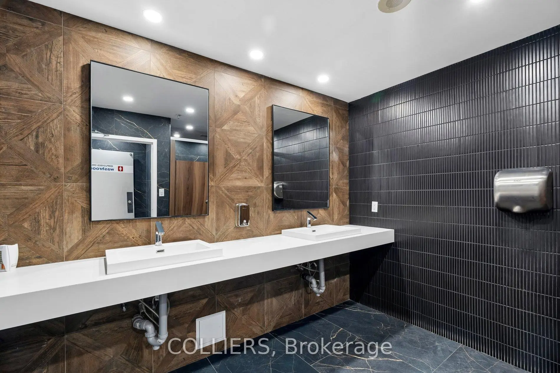 Commercial for lease