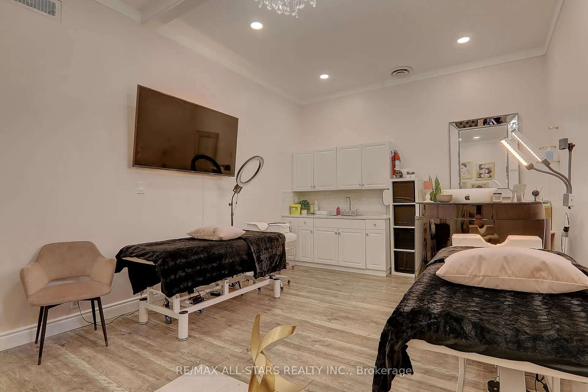 Commercial for lease