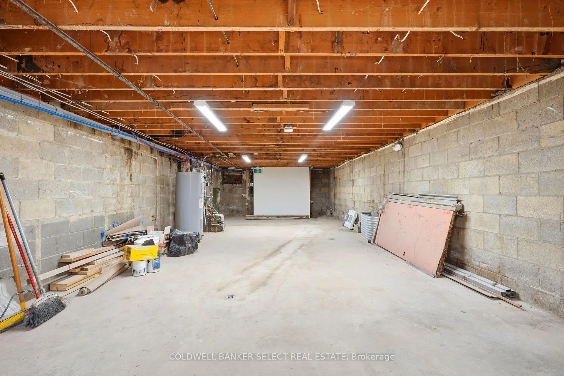 Commercial for lease