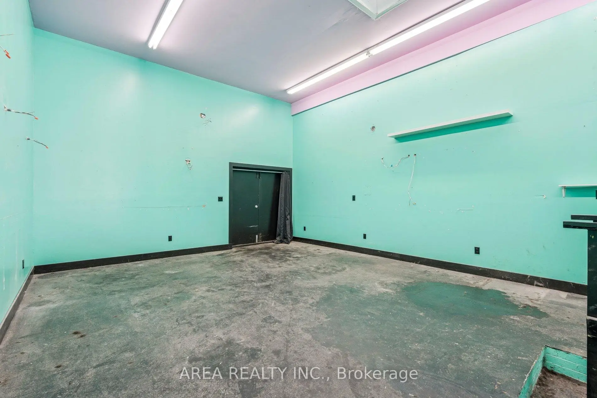 Commercial for lease