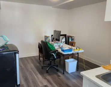 210-2820 Danforth Aven