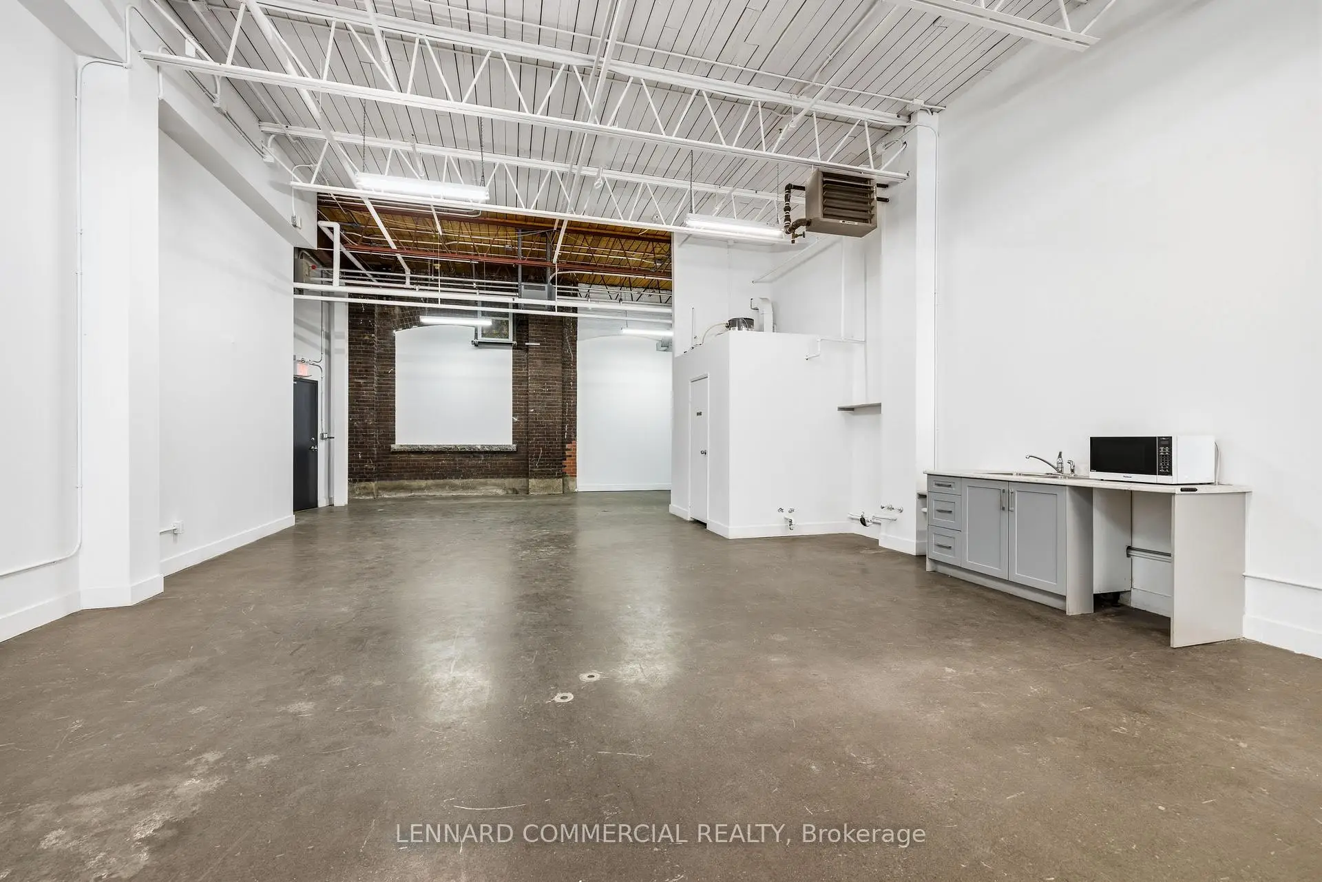 Commercial for lease