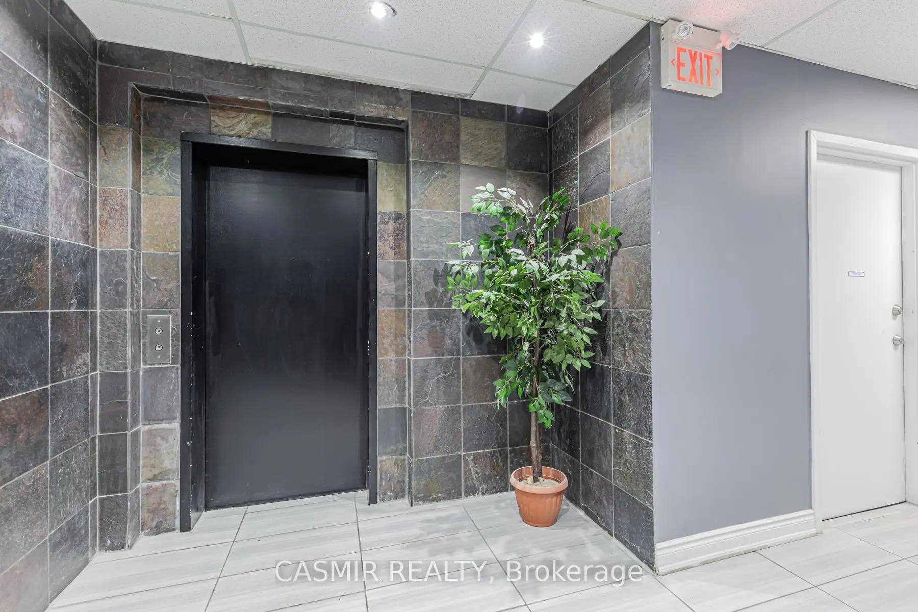 Commercial for lease