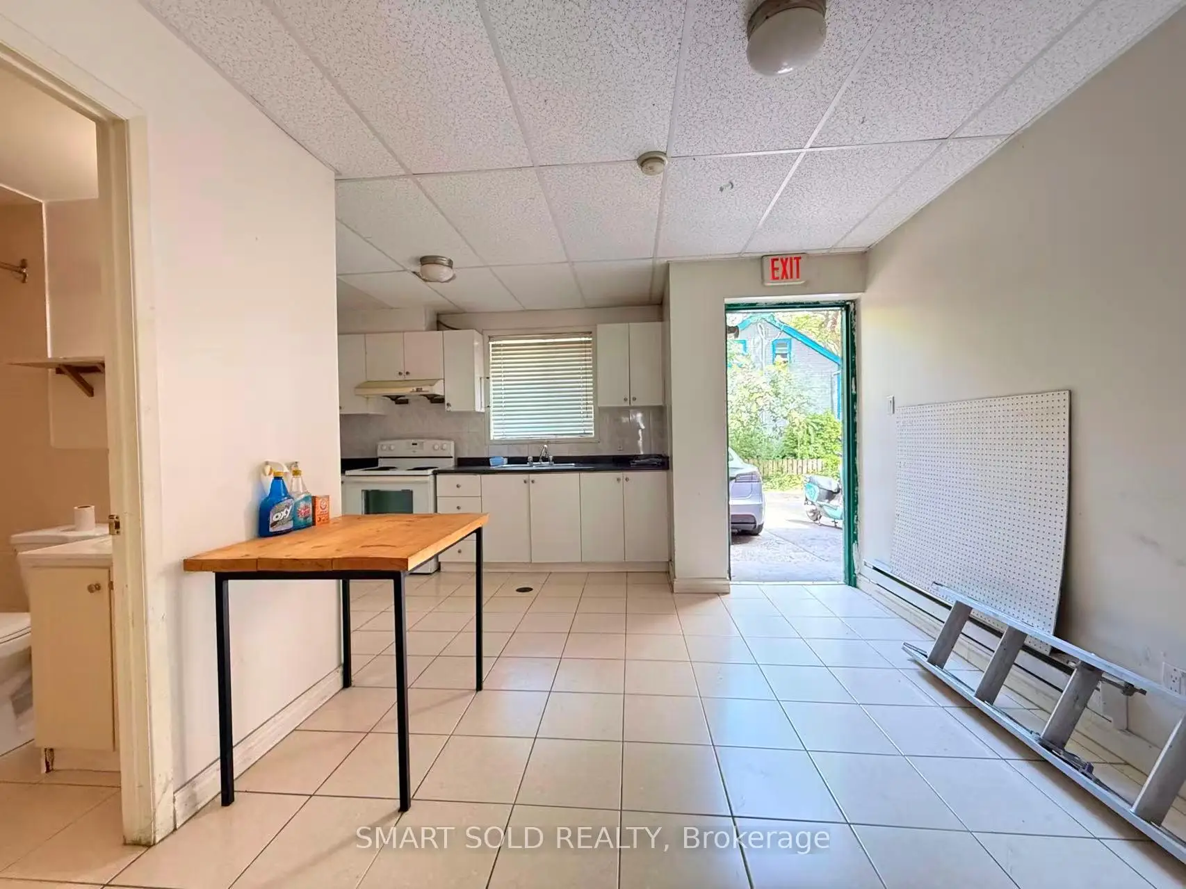 Commercial for lease