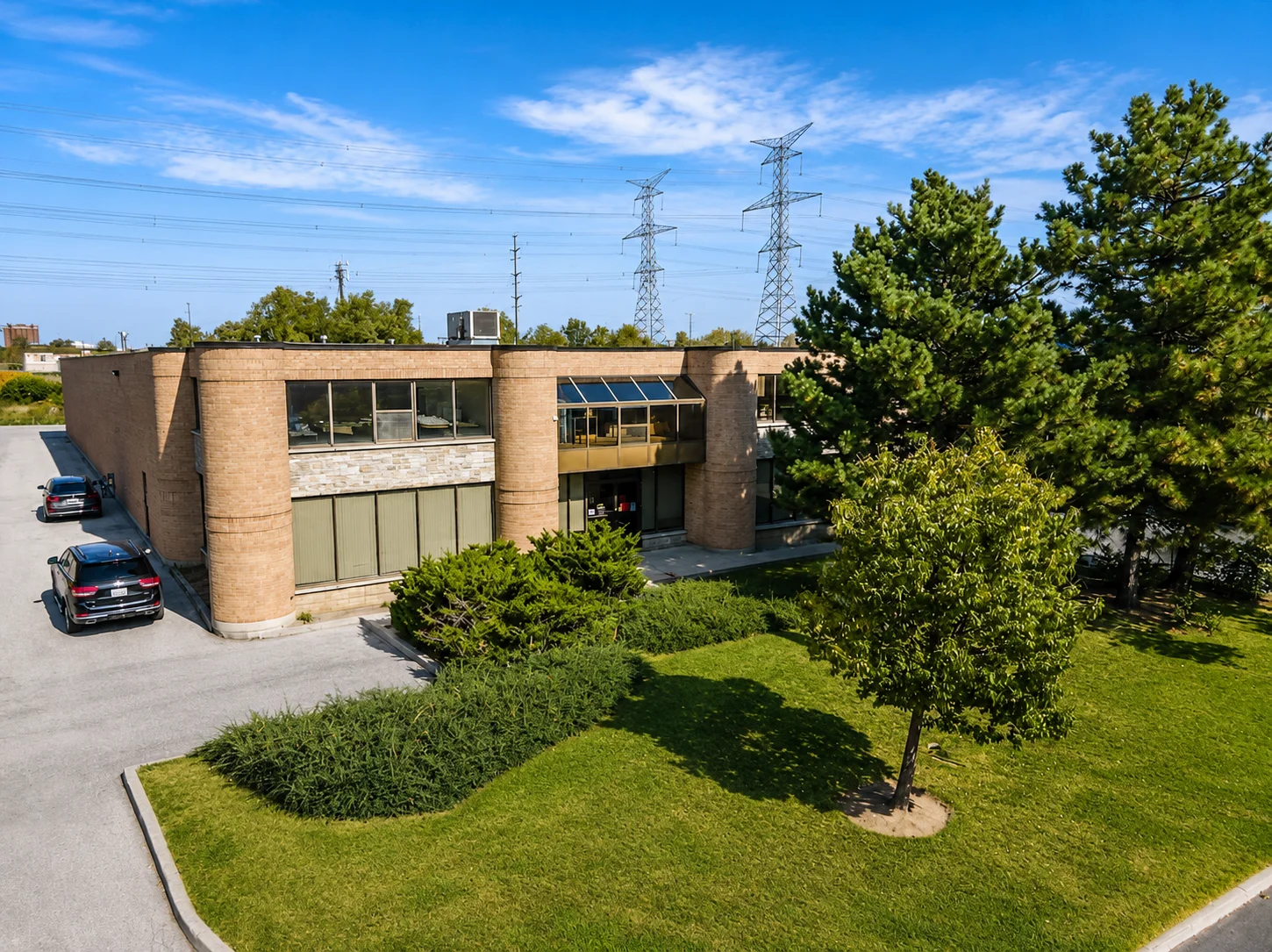 16000sqf Industrial Warehouse For Lease In Prime Markham Location (Highway 407 / Woodbine)