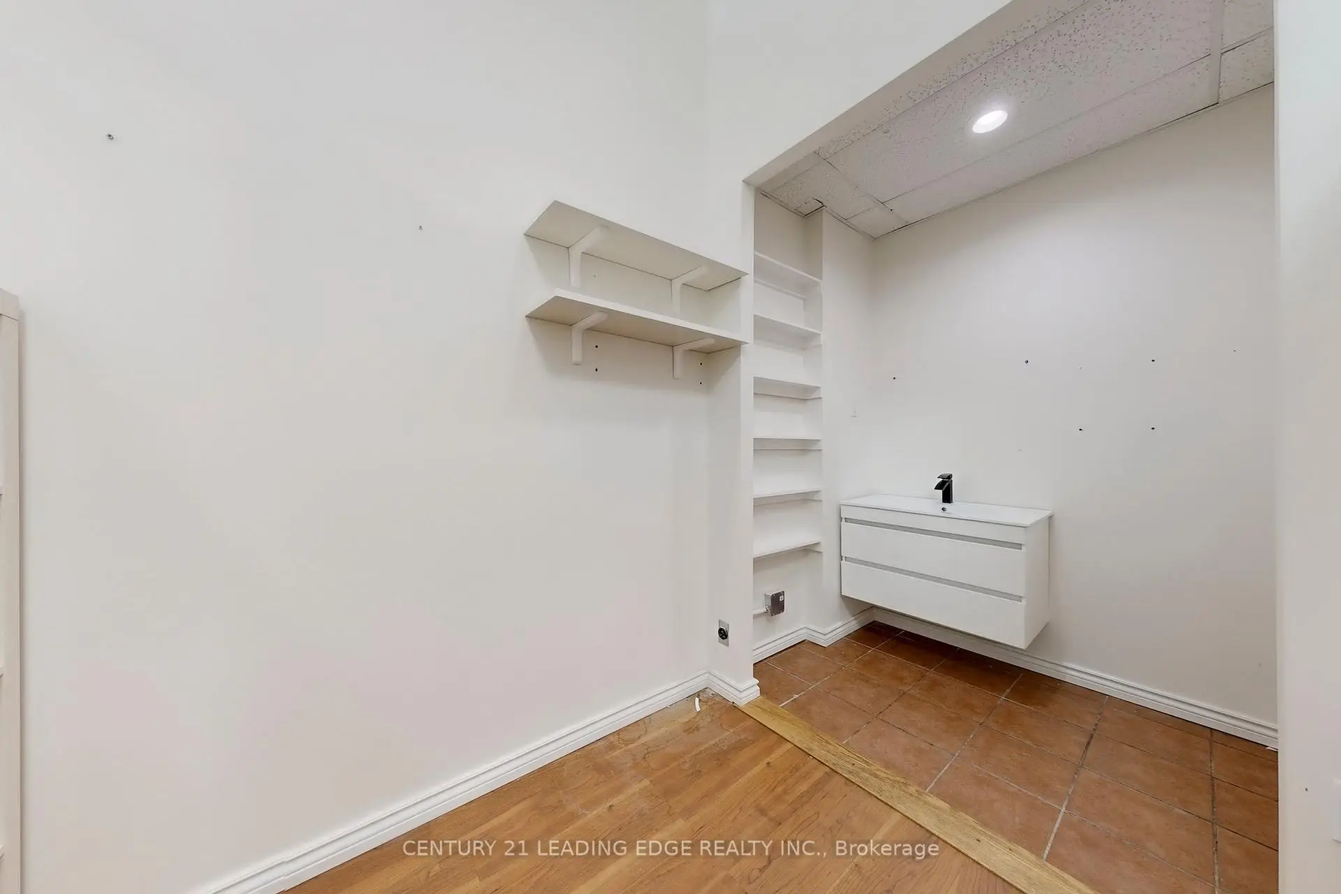 Commercial for lease