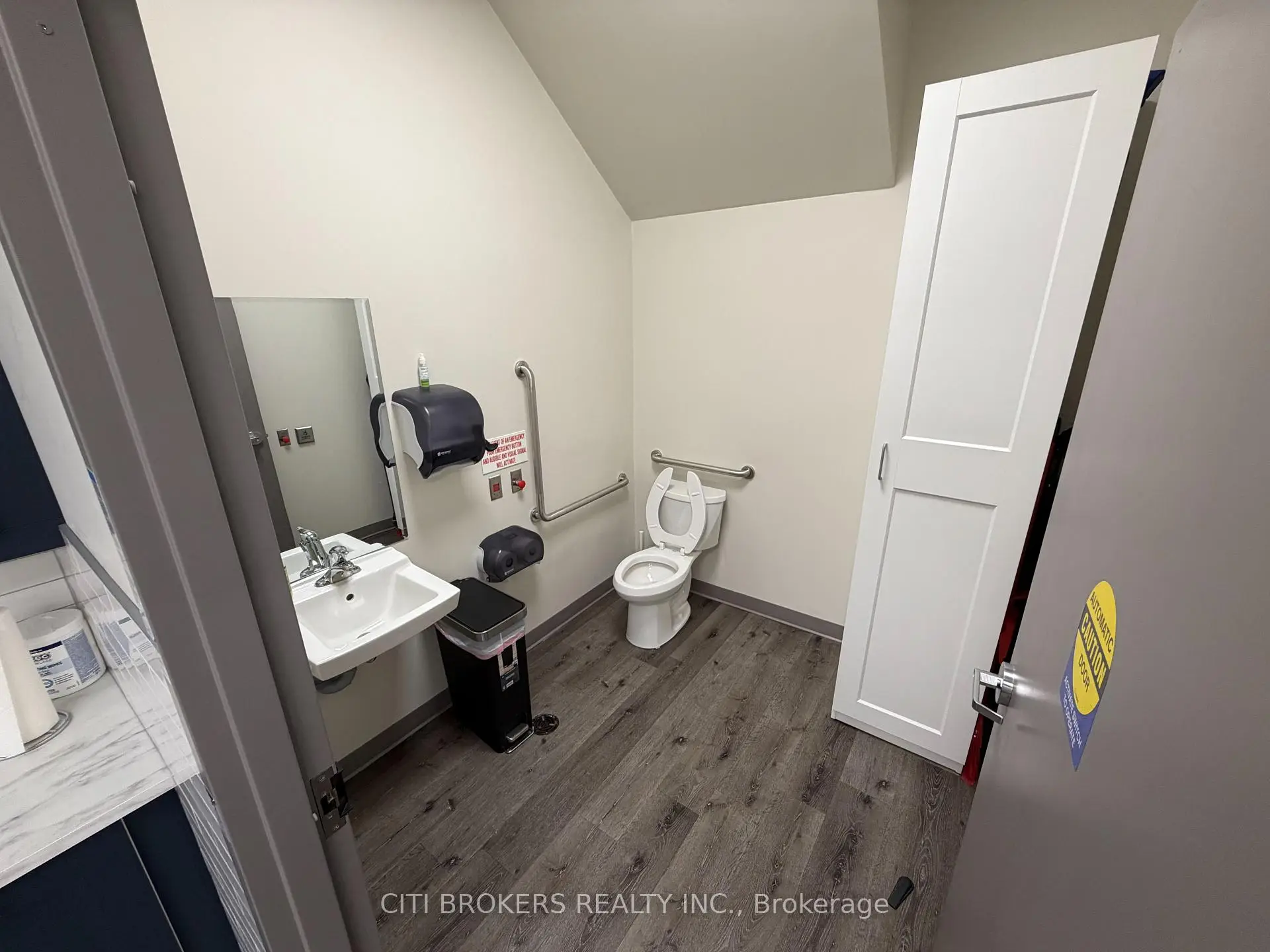 Commercial for lease