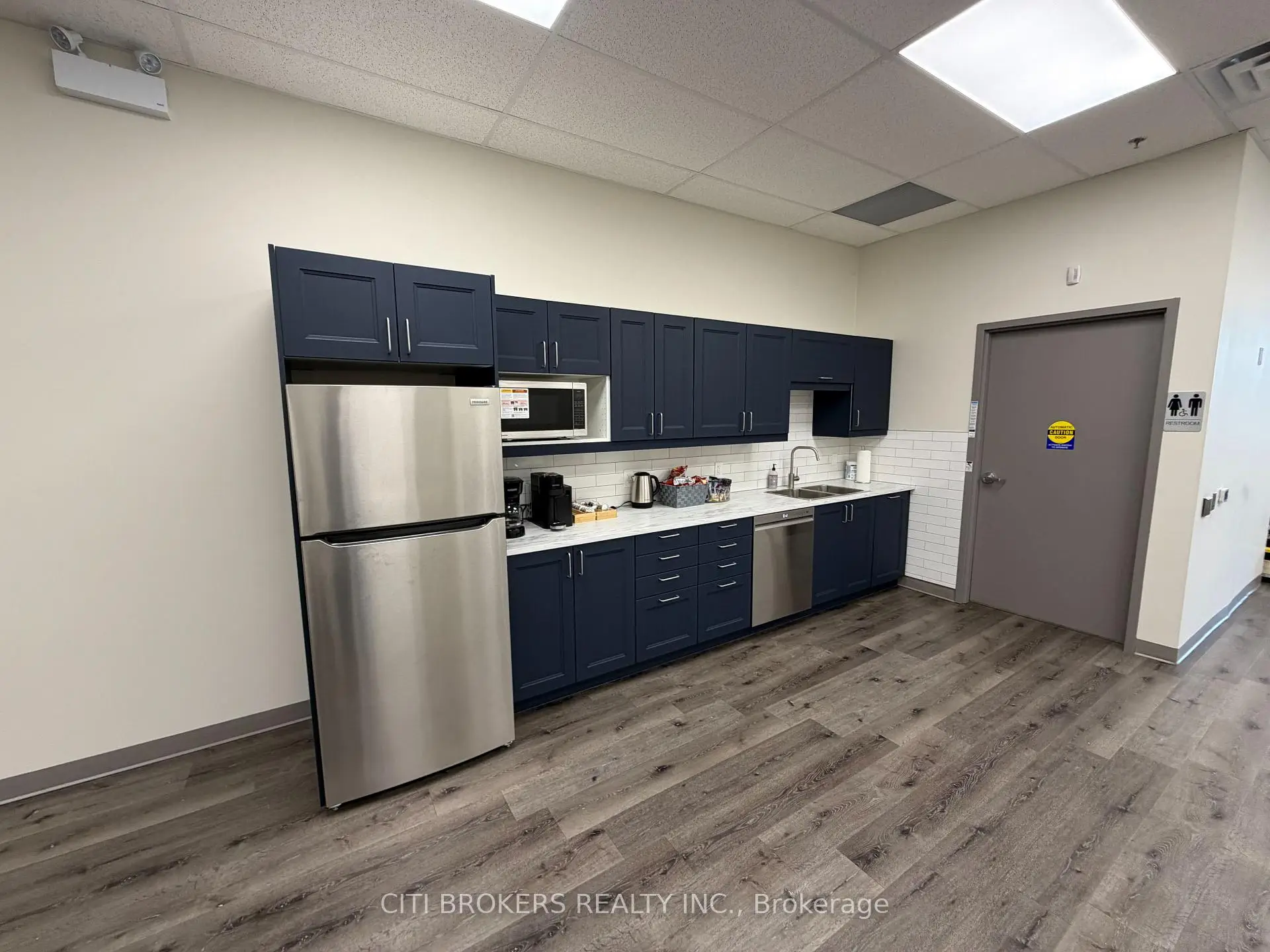 Commercial for lease