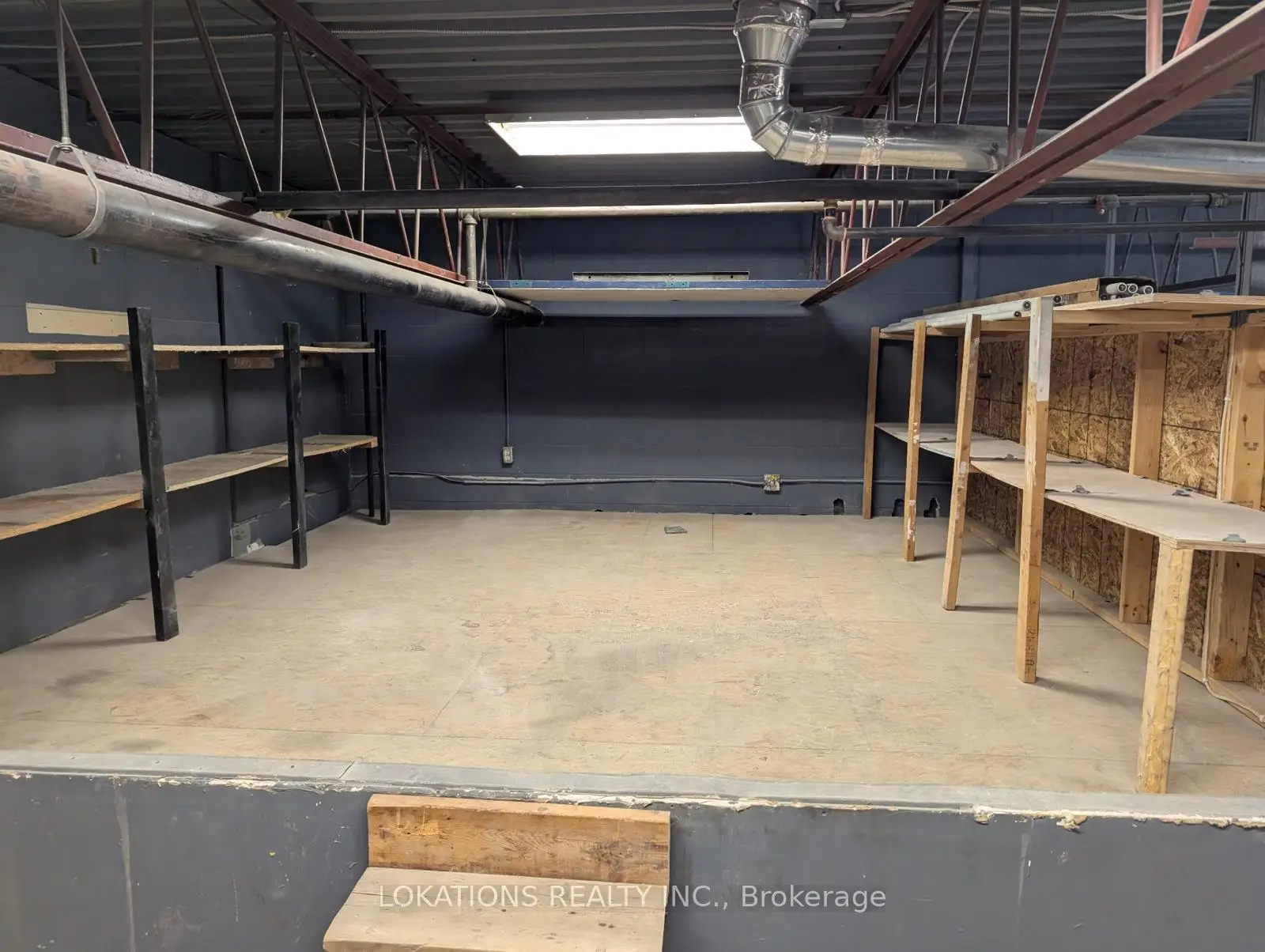 Commercial for lease