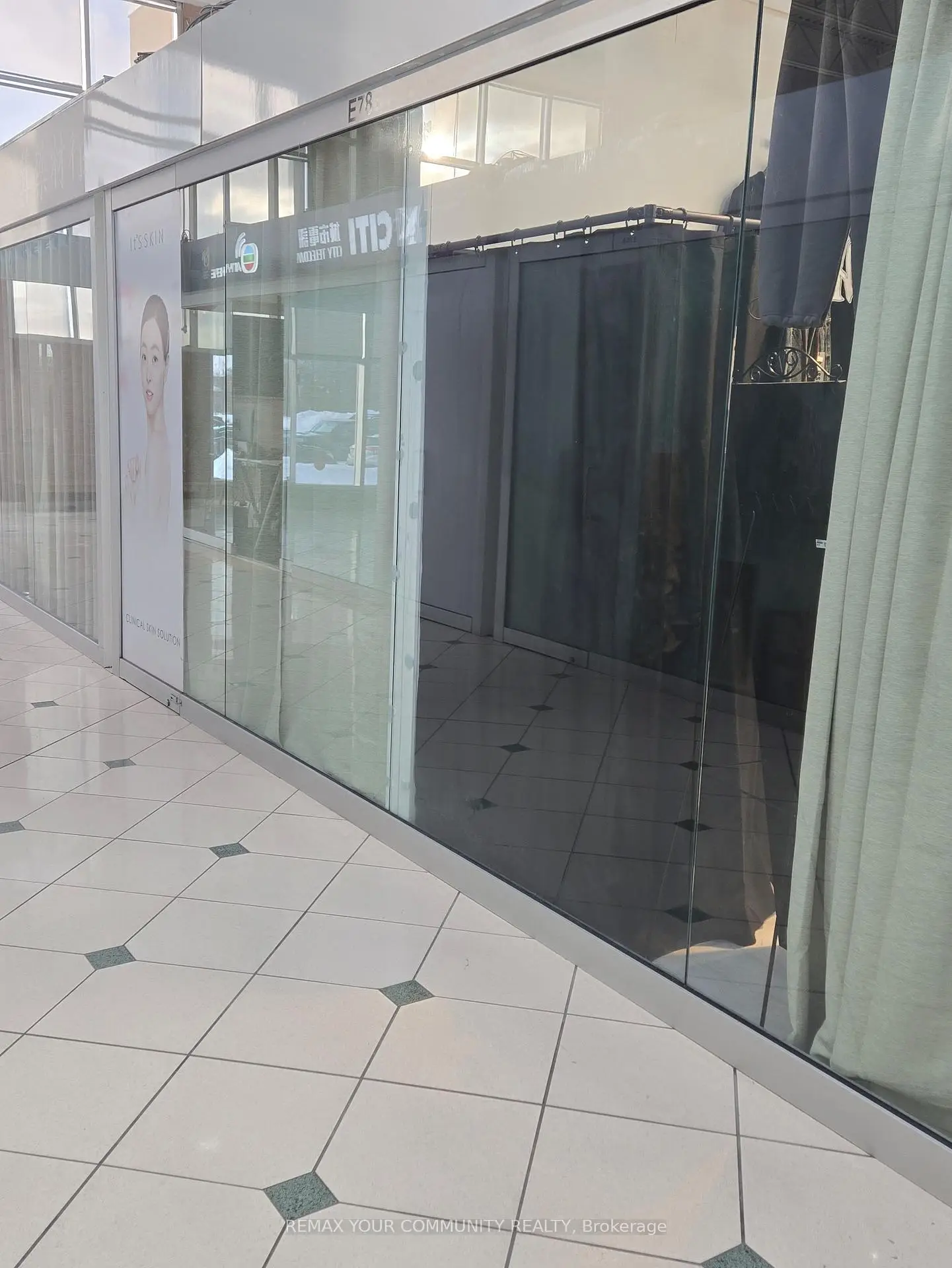 Commercial for lease