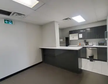 208-10909 Yonge Stre