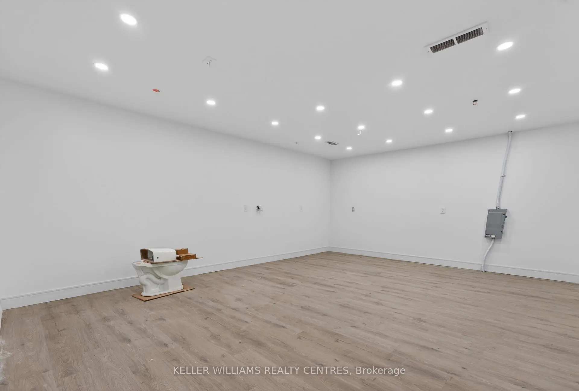 Commercial for lease