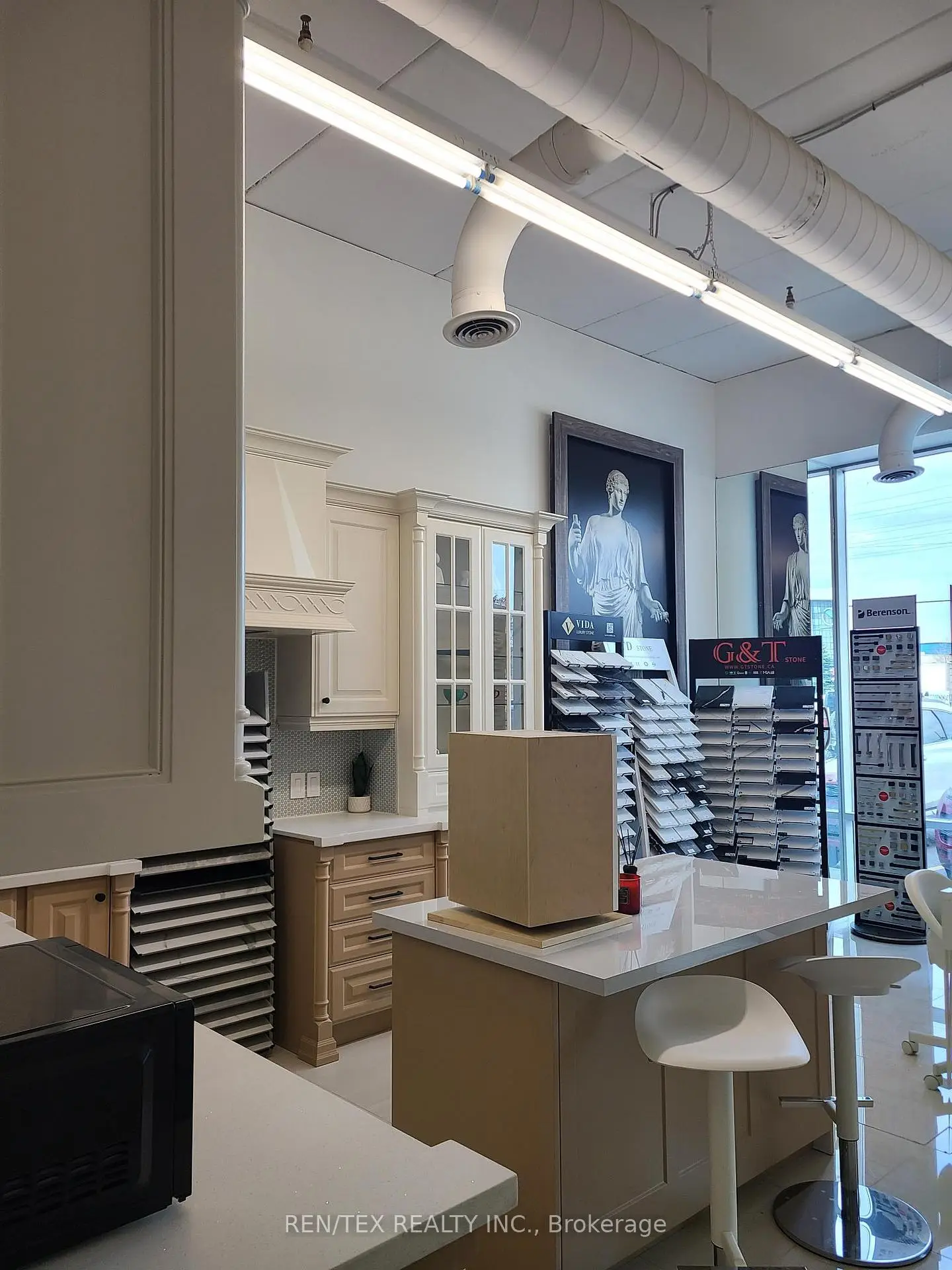 Commercial for lease