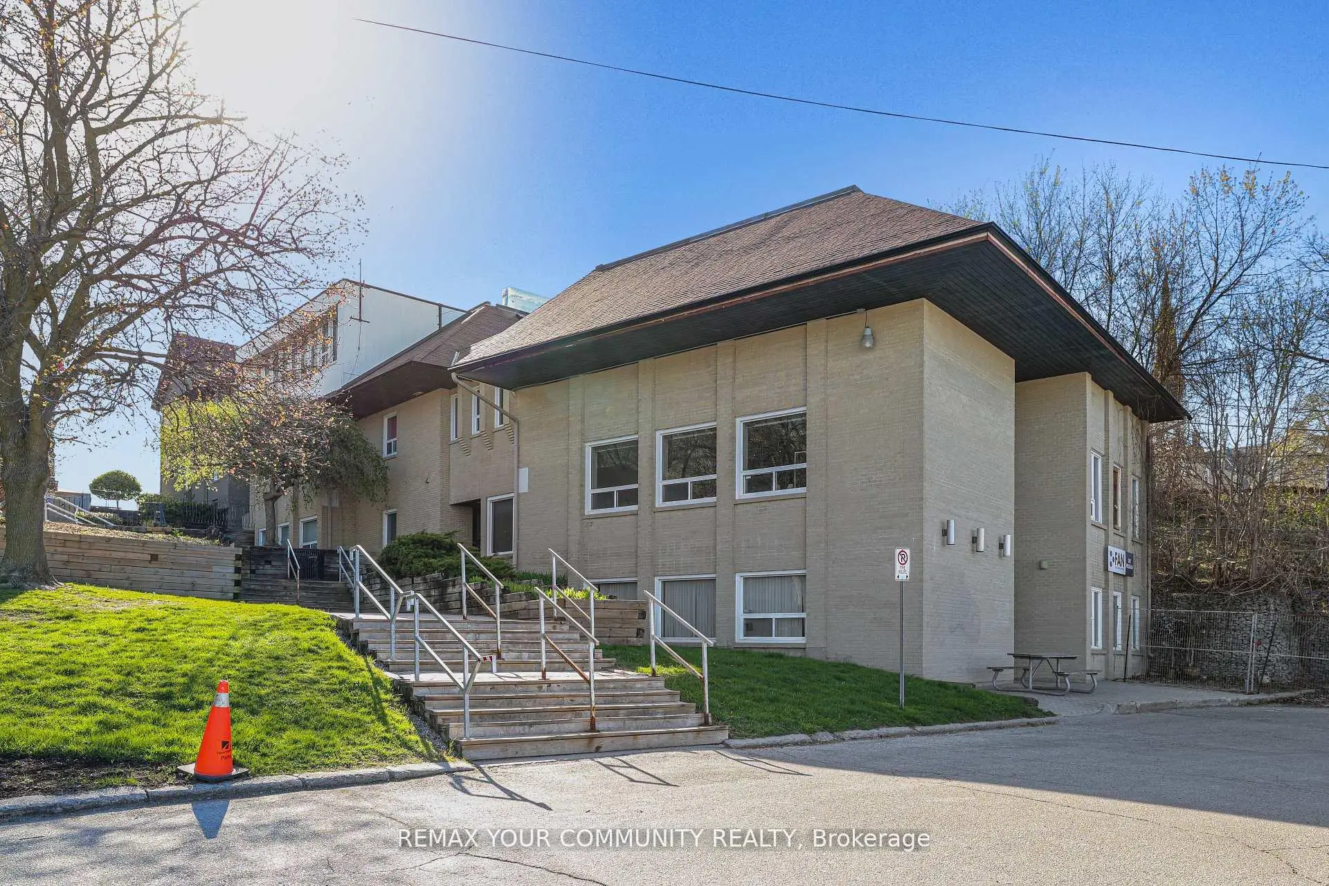 Commercial for lease