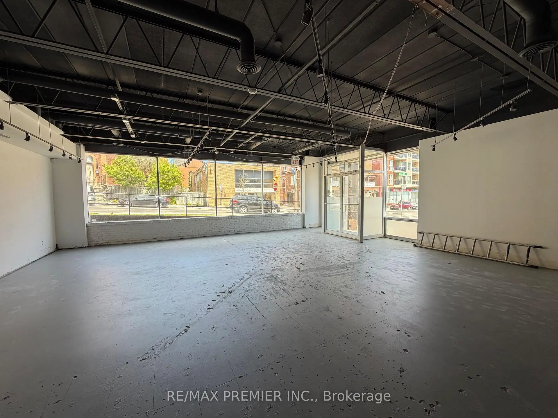 Commercial for lease