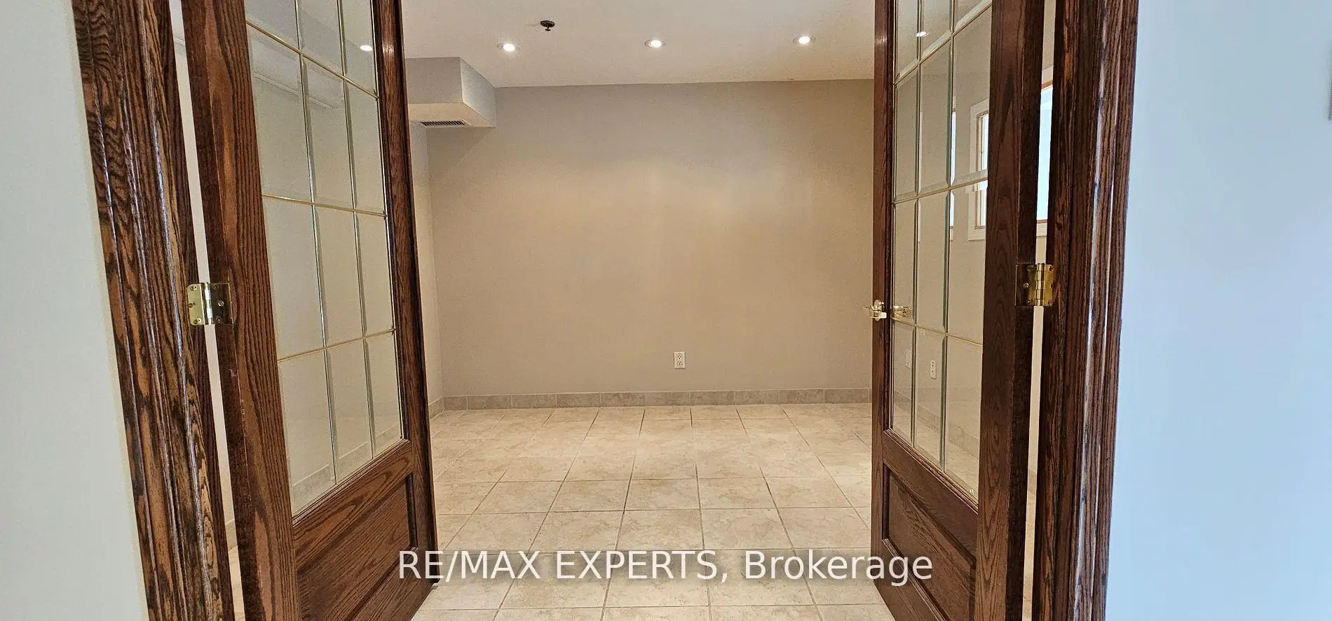Commercial for lease