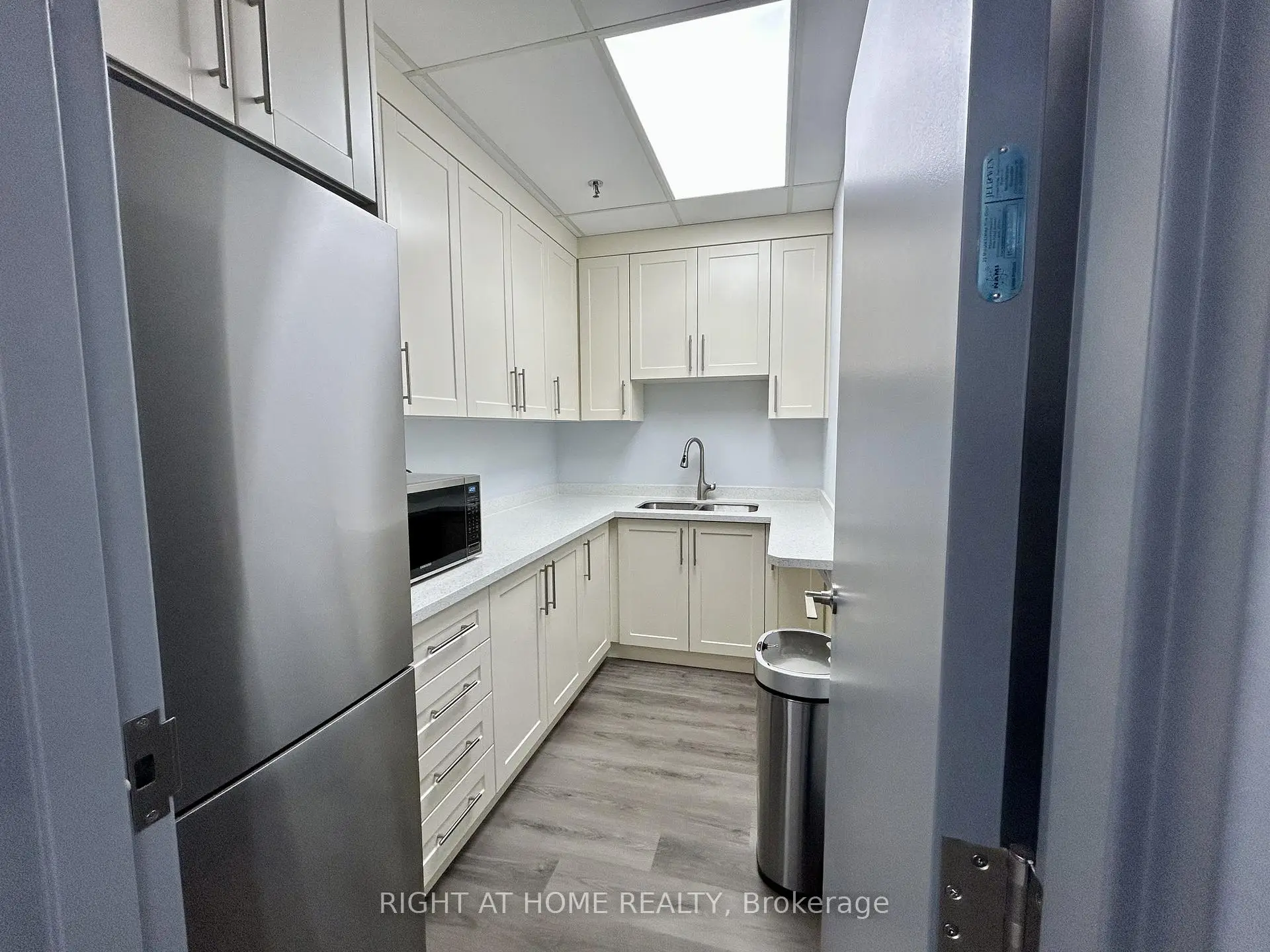 Commercial for lease