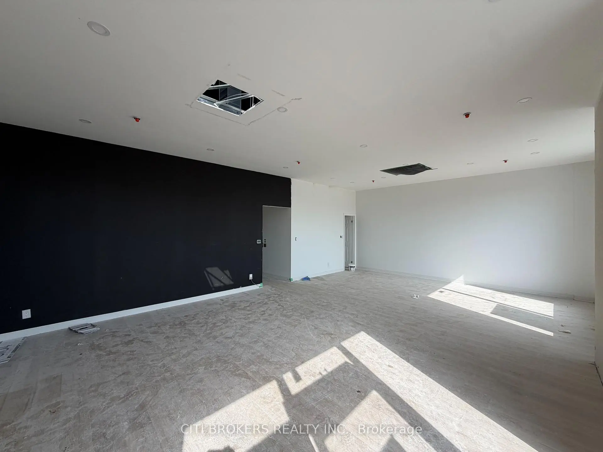 Commercial for lease