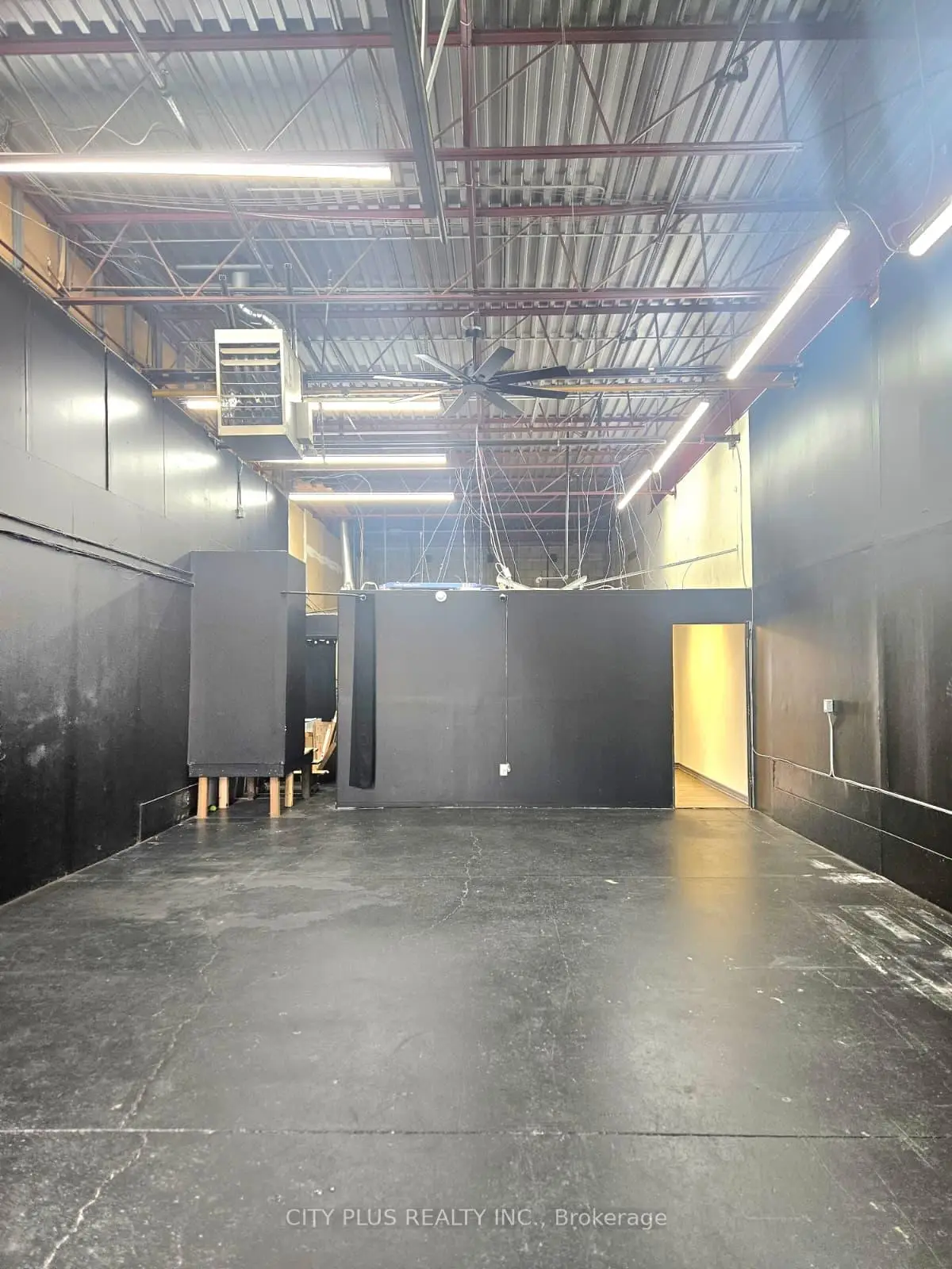 Commercial for lease