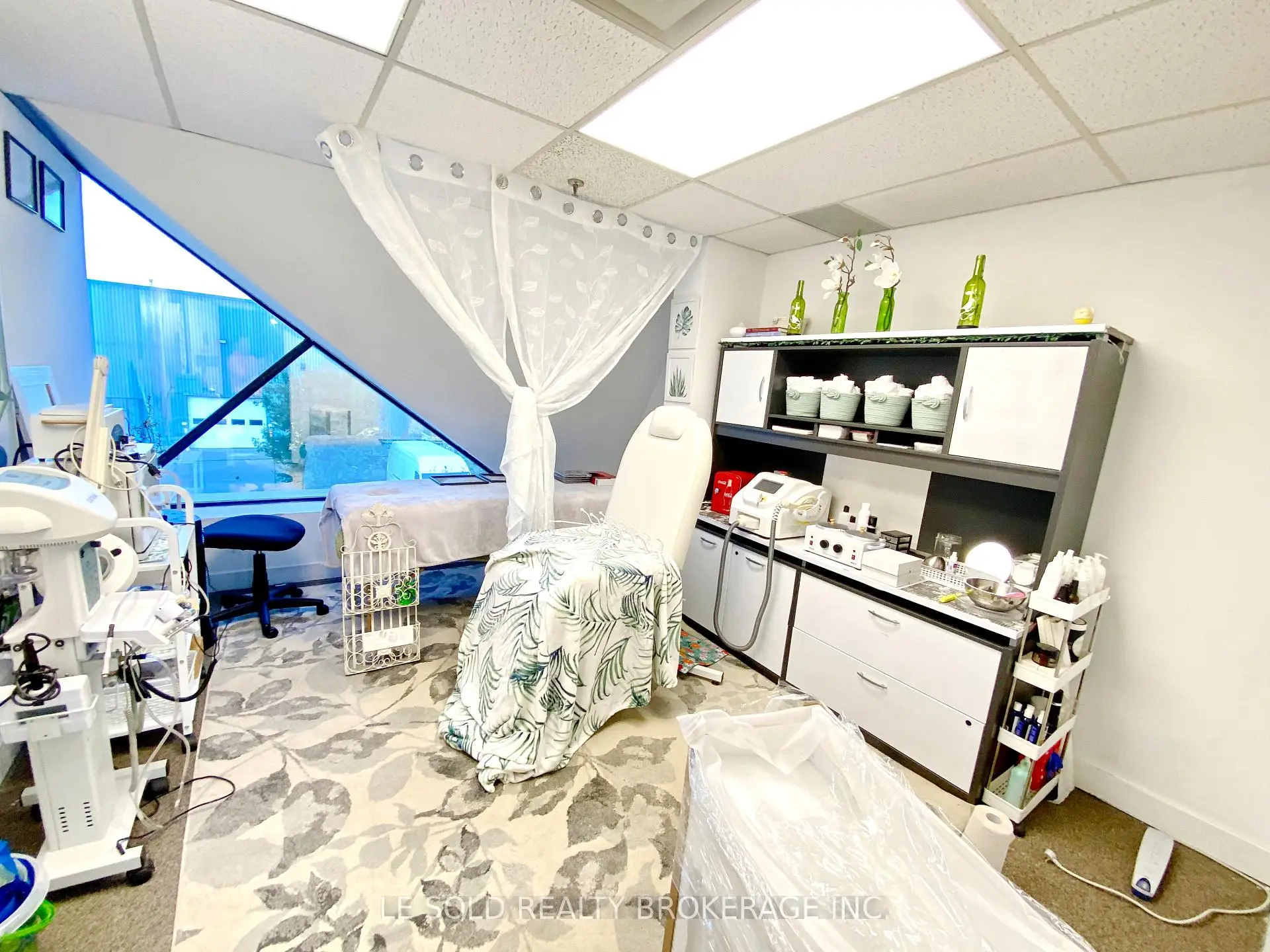 Commercial for lease