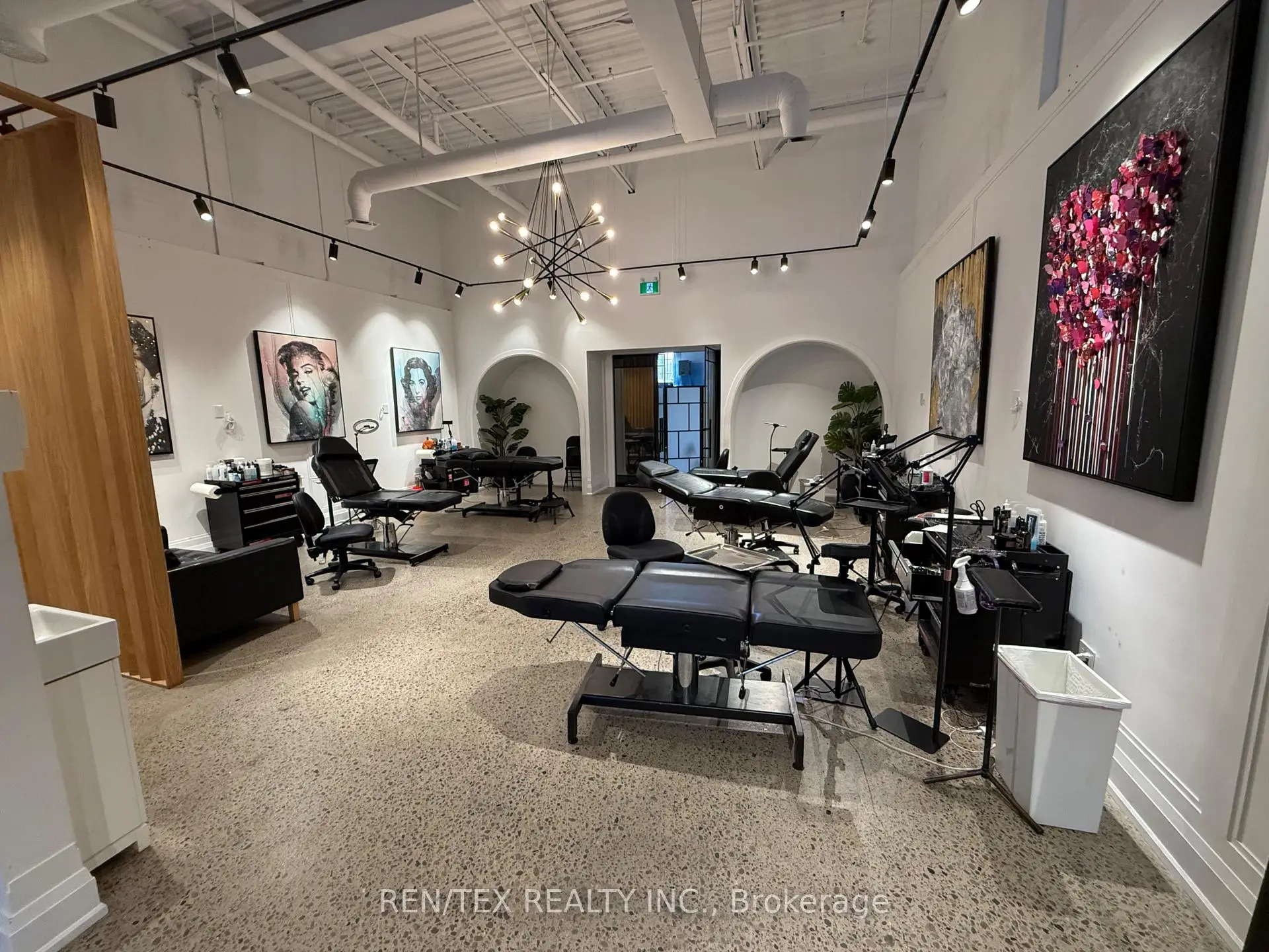 Commercial for lease