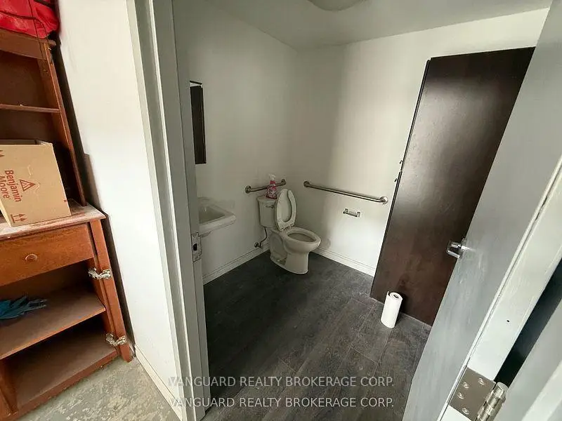 Commercial for lease